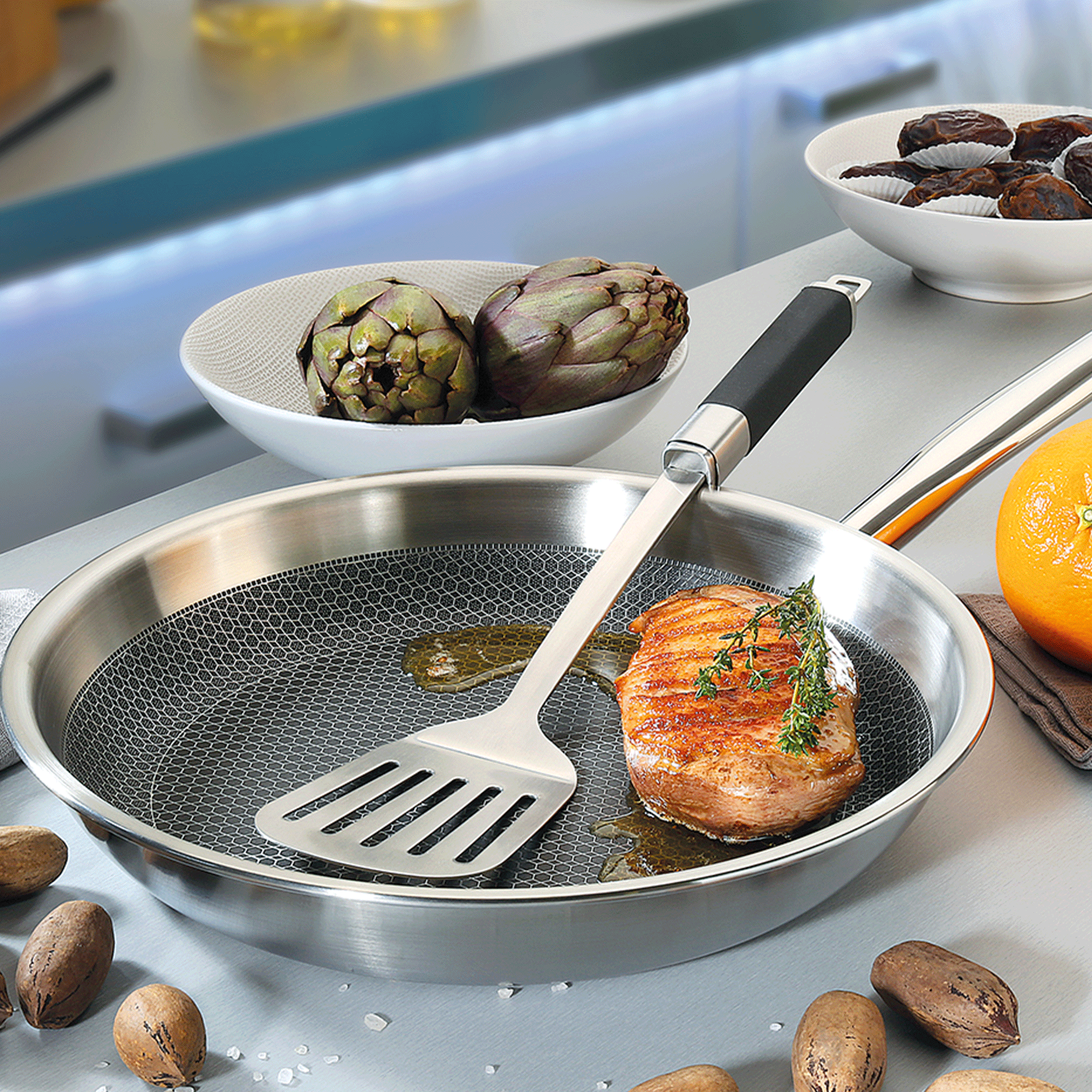 Spring - frying pan VULCANO CUT RESIST PURE - 20 cm